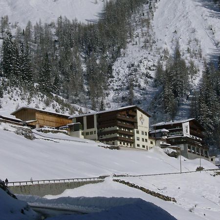 Gaestehaus Berghof Schoepf Langenfeld Luaran gambar