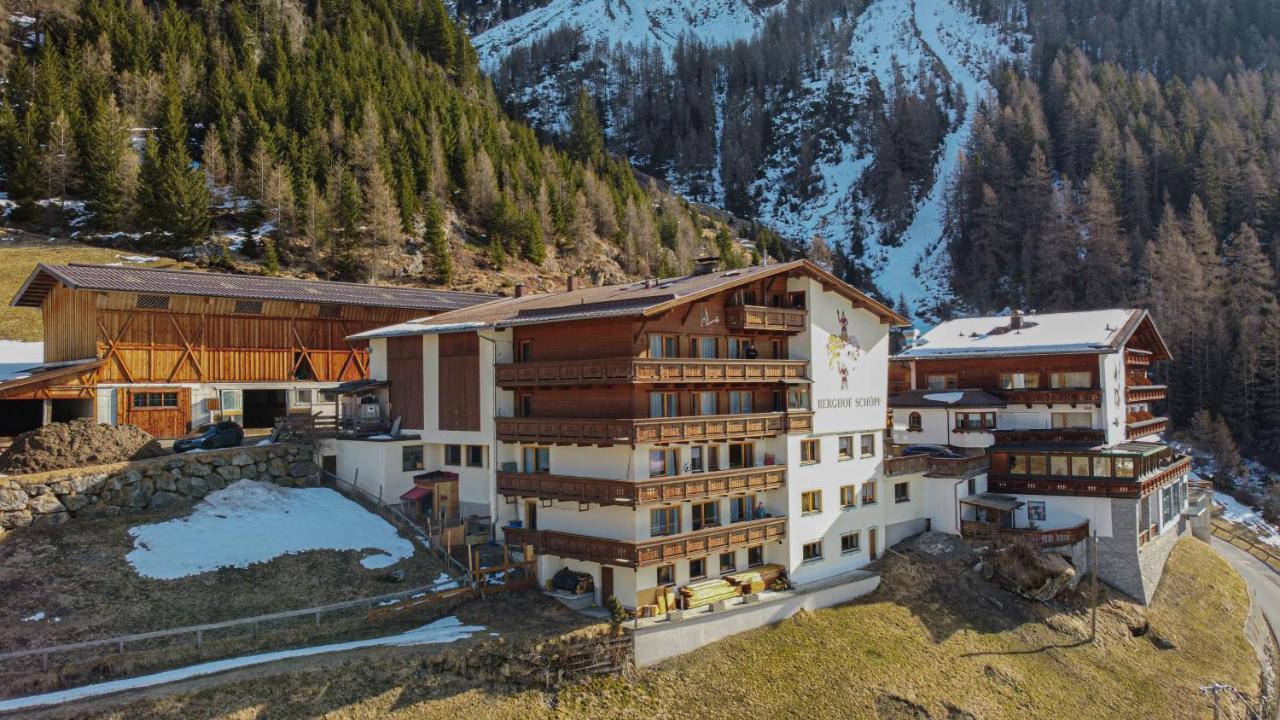Gaestehaus Berghof Schoepf Langenfeld Luaran gambar