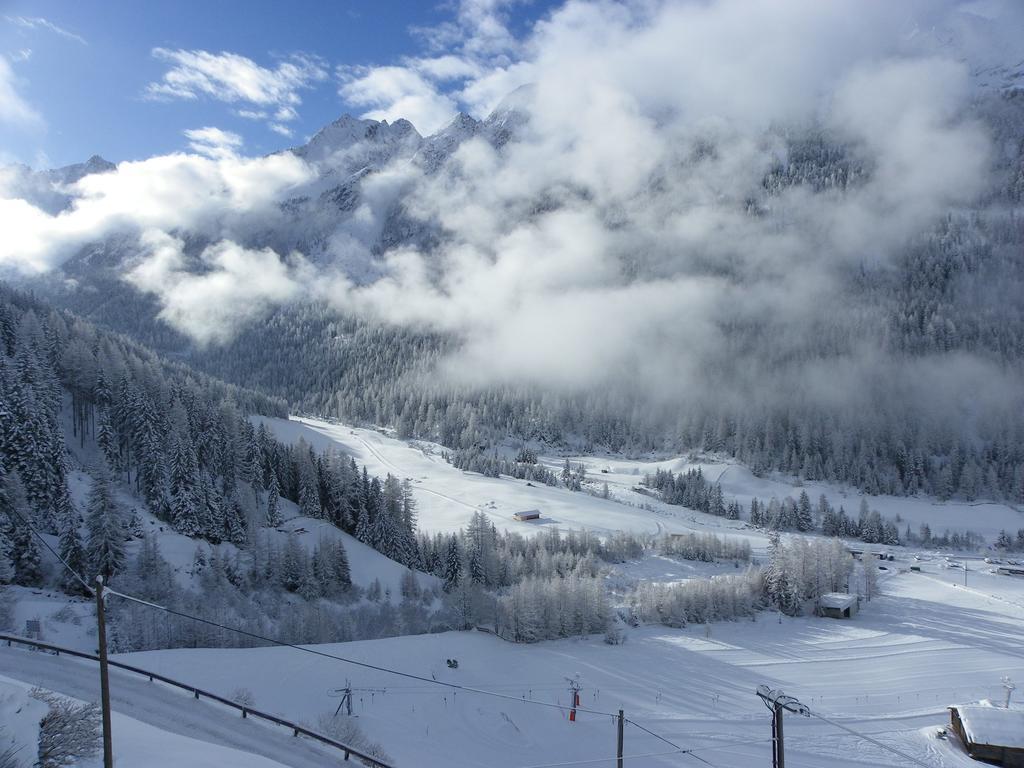 Gaestehaus Berghof Schoepf Langenfeld Luaran gambar