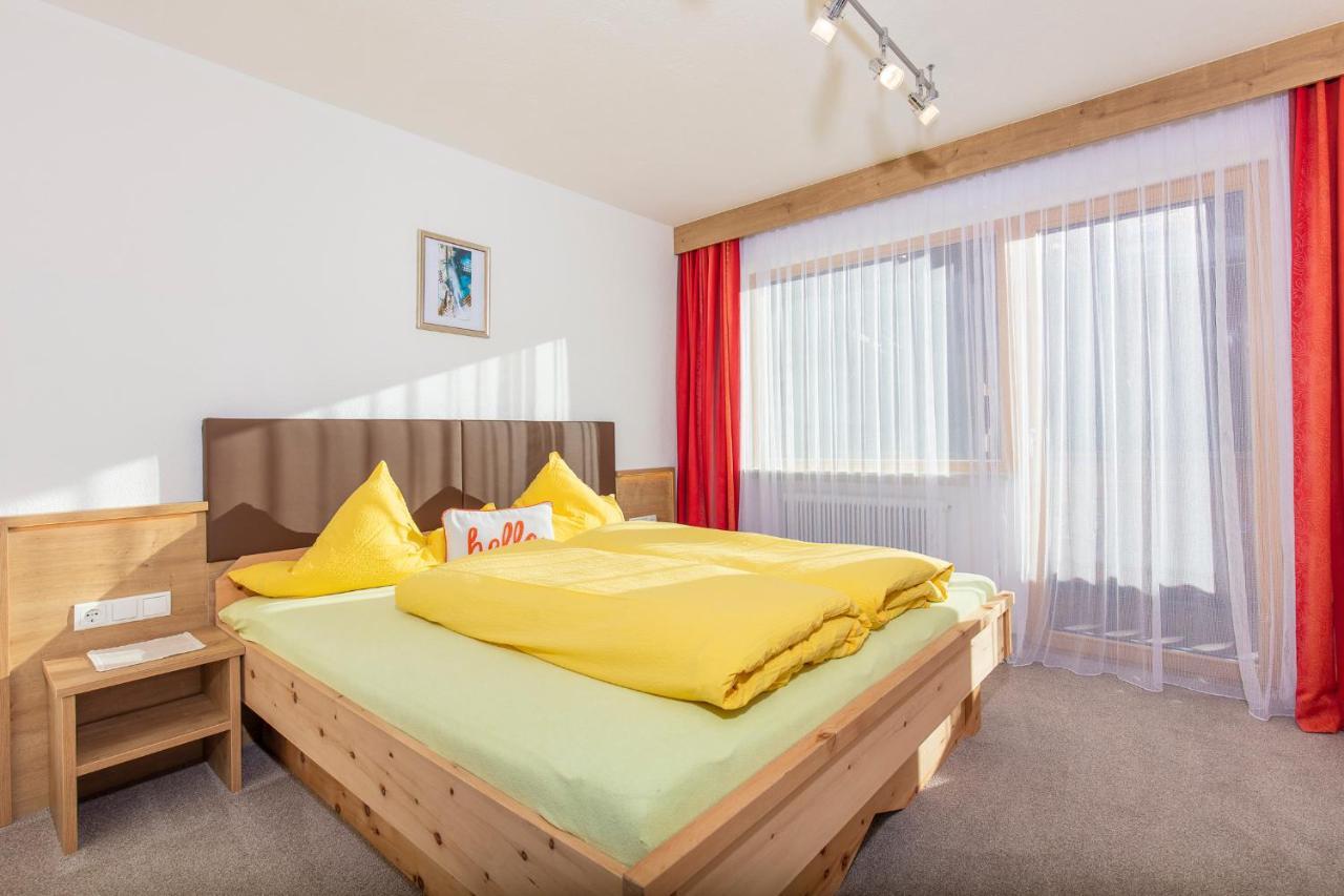 Gaestehaus Berghof Schoepf Langenfeld Luaran gambar
